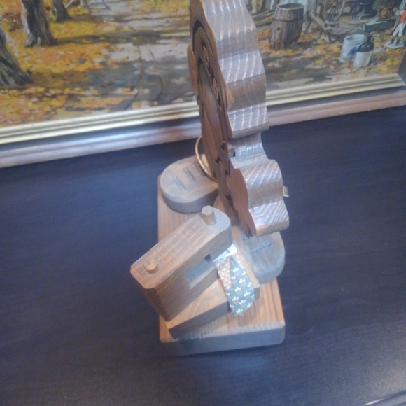 💎 1981 🔥🆕 Vintage 80s Seamstress Wood Carving Statue Don Mars USA made Sewing - Picture 3 of 16